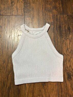 Aerie top